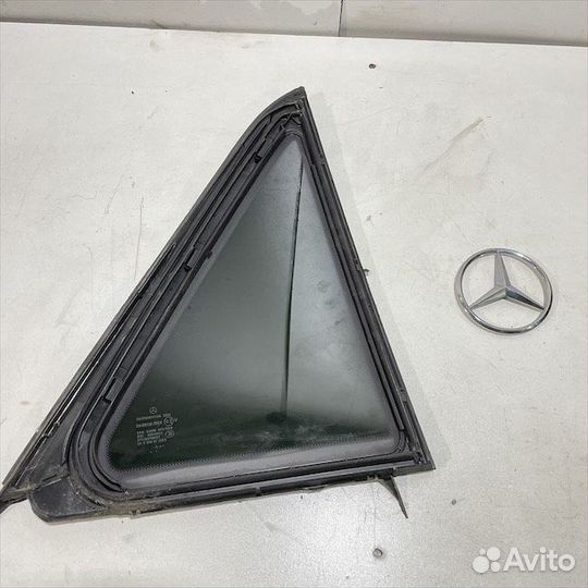 Форточка задней левой двери Мерседес w166 ML