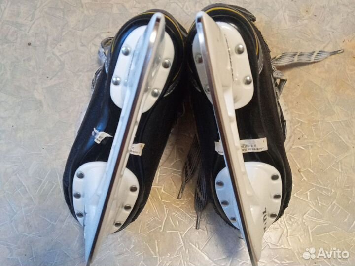 Хоккейные коньки,Bauer Pro