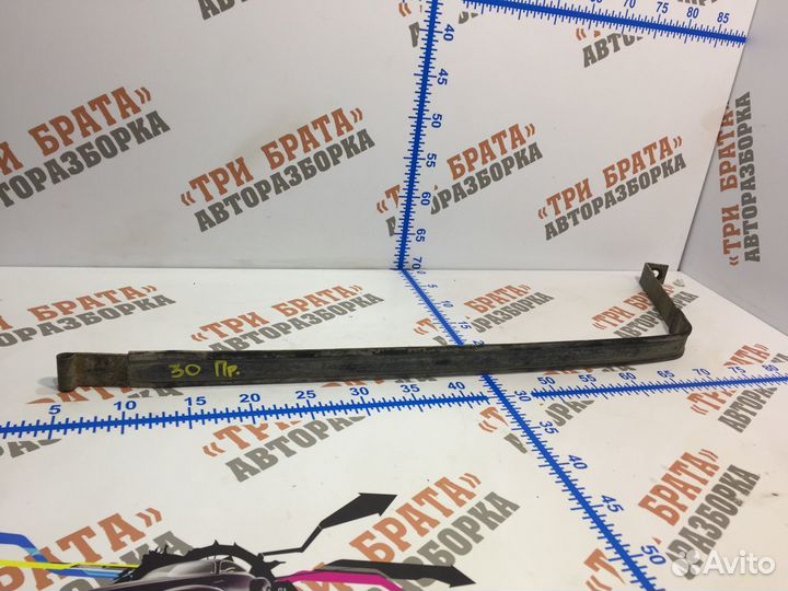 Тойота Камри Держатель бака