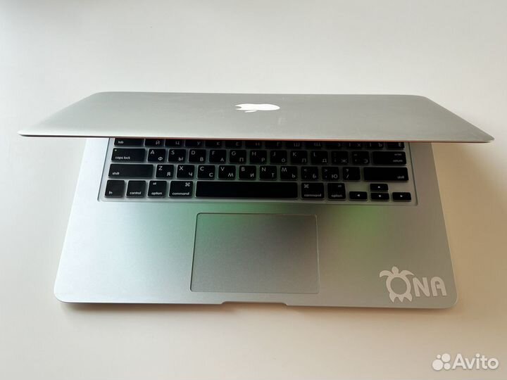 MacBook Air 13” 2017 Core i5 8GB RAM 512GB SSD