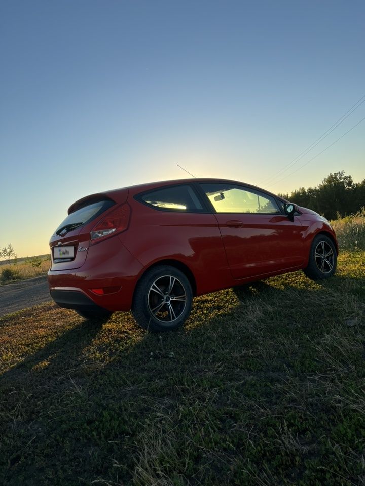 Ford Fiesta: фото владельца
