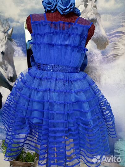 Принимая заказы на пошив детской одежды