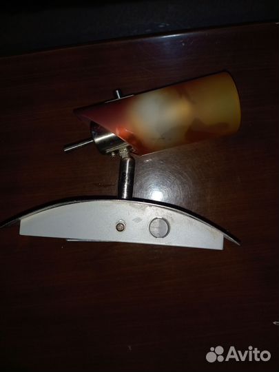 Светильник настенный