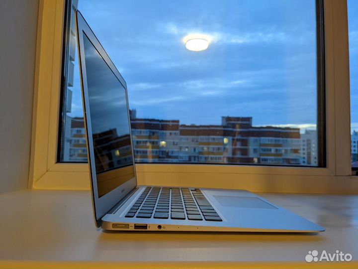 Apple MacBook Air 13 2014