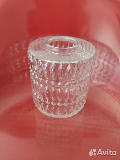 Люстра и плафон