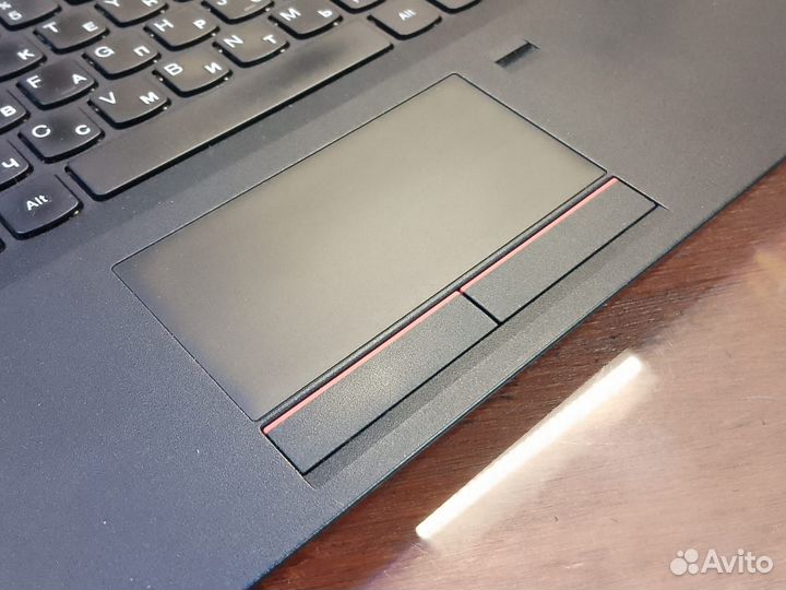 Ноутбук Lenovo e31-70