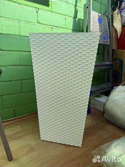 Кашпо для цветов