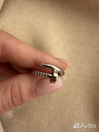 Золотое кольцо Cartier гвоздь