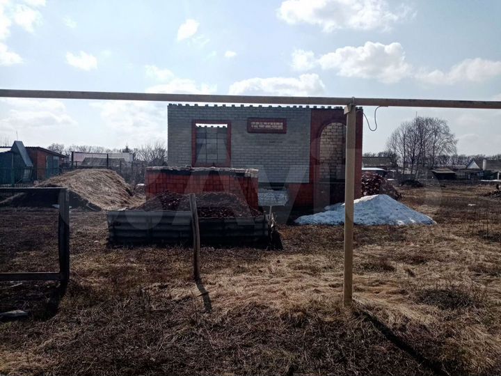 Дом 49 м² на участке 12 сот.