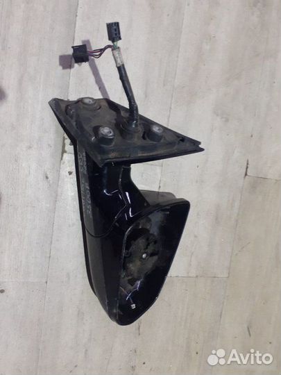 Зеркало Cadillac srx С 2009 Года