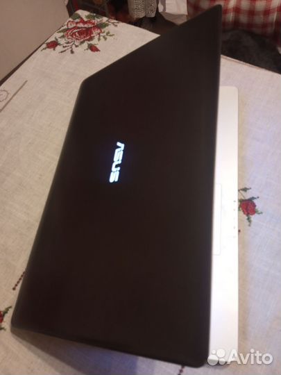 Ноутбук asus N750JK