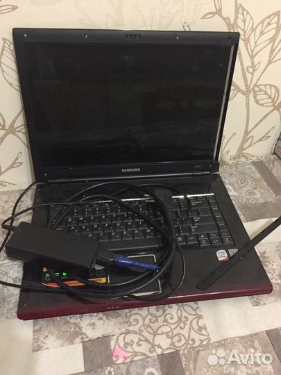 Ноутбук Samsung R560 б/у