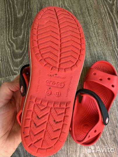 Сандали crocs