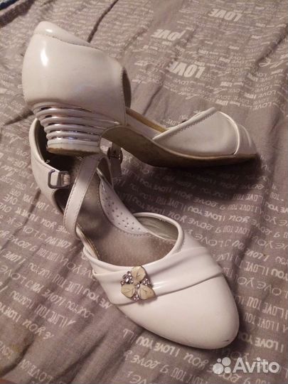 Туфли для девочки