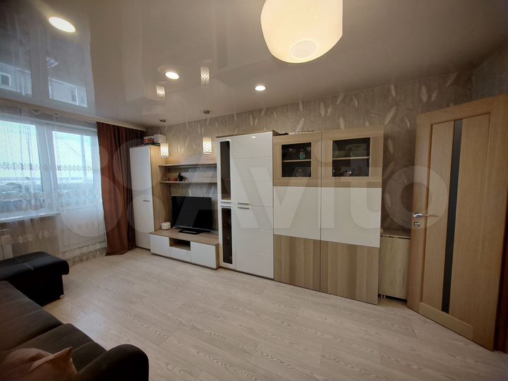 3-к. квартира, 77 м², 12/16 эт.