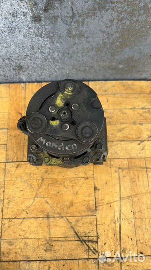 Компрессор кондиционера Ford Mondeo 3 2000-2007