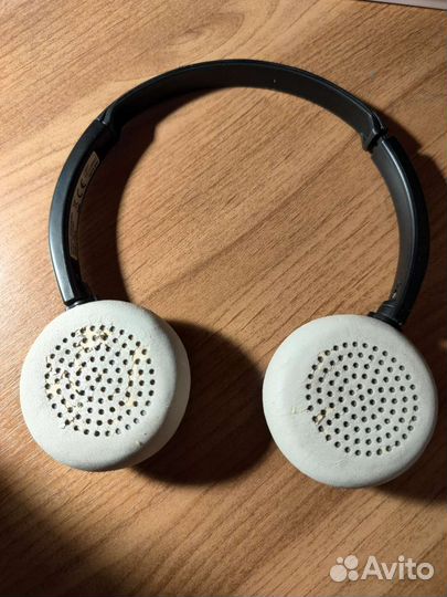 Беспроводные наушники jvc