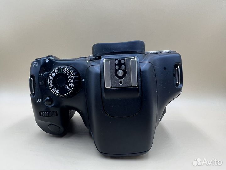 Canon eos 550d body