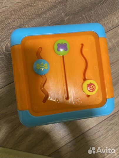 Развивающий музыкальный кубик