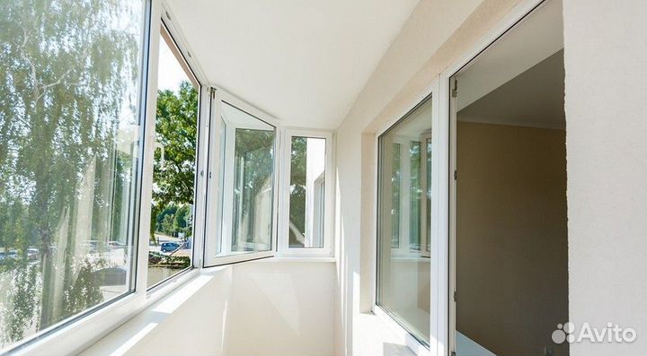 Балконное остекление, витражные окна