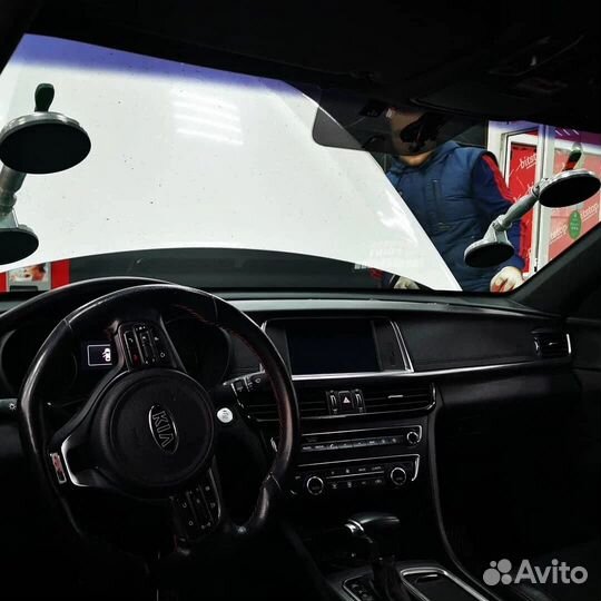 Лобовое стекло volkswagen golf plus monospace 2005