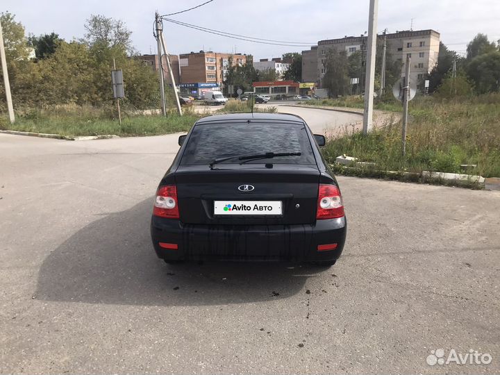 LADA Priora 1.6 МТ, 2011, 176 351 км