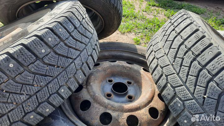 R15 Viatti Brina 185/65, PCD 4x100 DIA 54.1