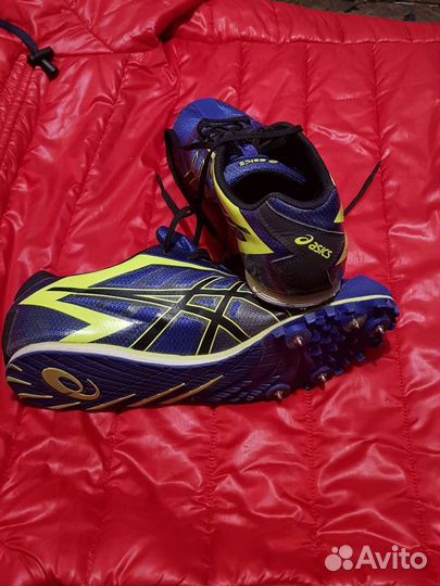 Шиповки asics