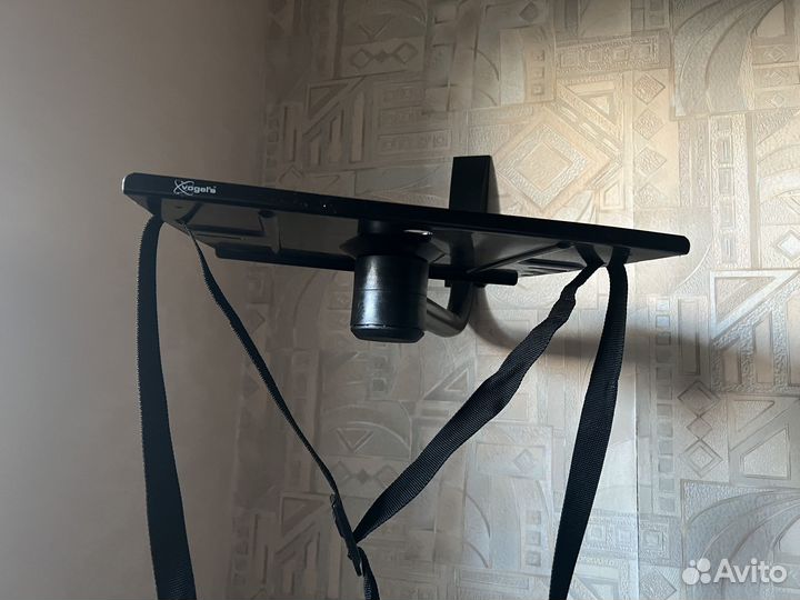Кронштейн для телевизора на стену