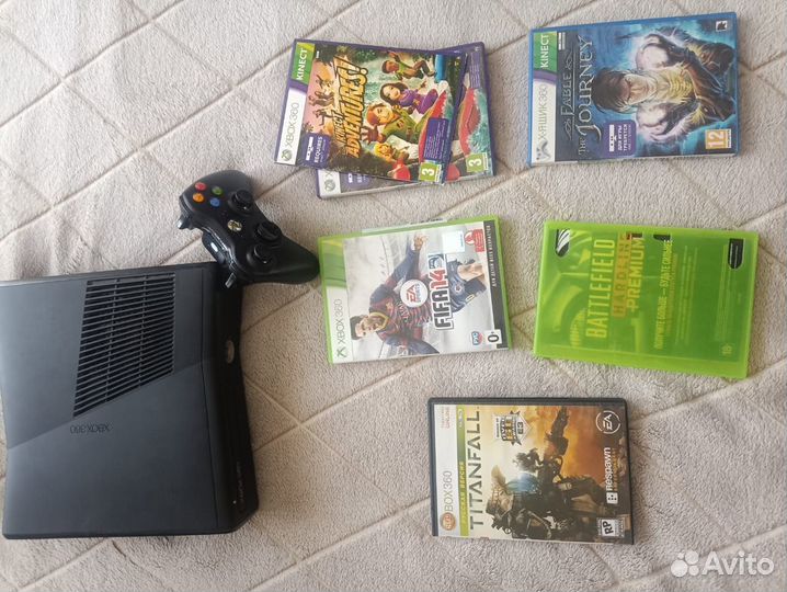 Xbox 360 4gb + kinect + 5 игр (не прошит)