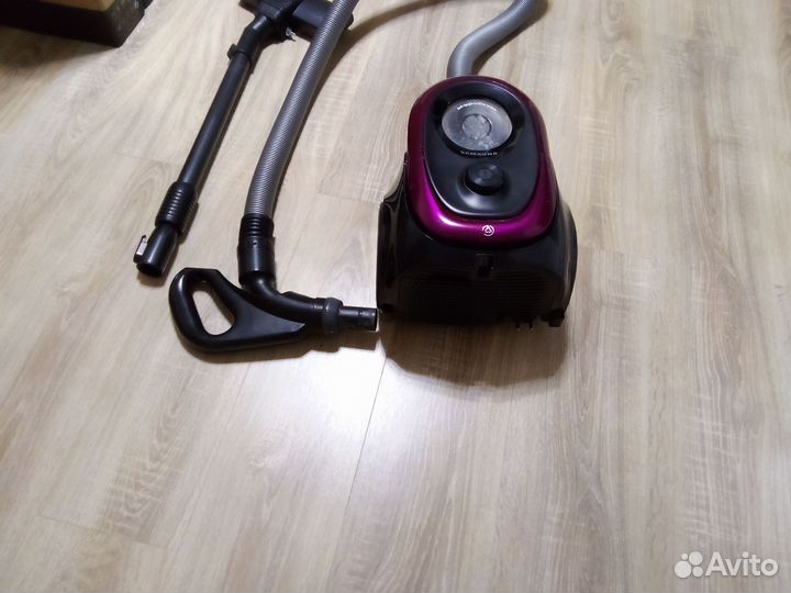 Пылесос Samsung 1800W, мощный 2020г