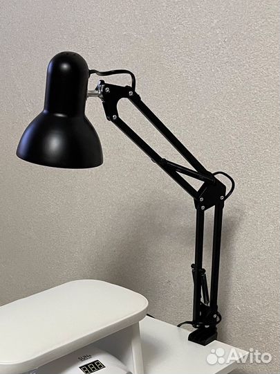 Лампа настольная