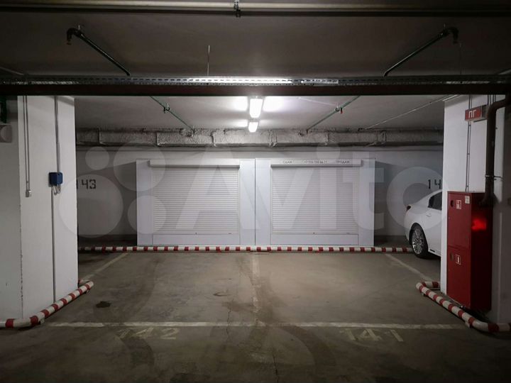 Машиноместо, 15 м²