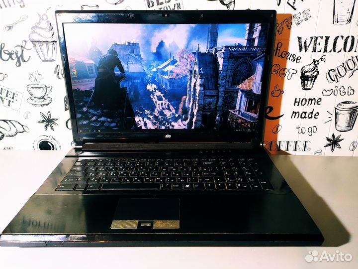 DNS P170EM - Core i3-3 Gen \ 4 озу \ GTX 660M \ 10