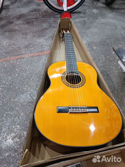 Гитара yamaha c40 классическая