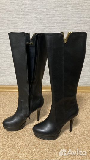 Сапоги женские