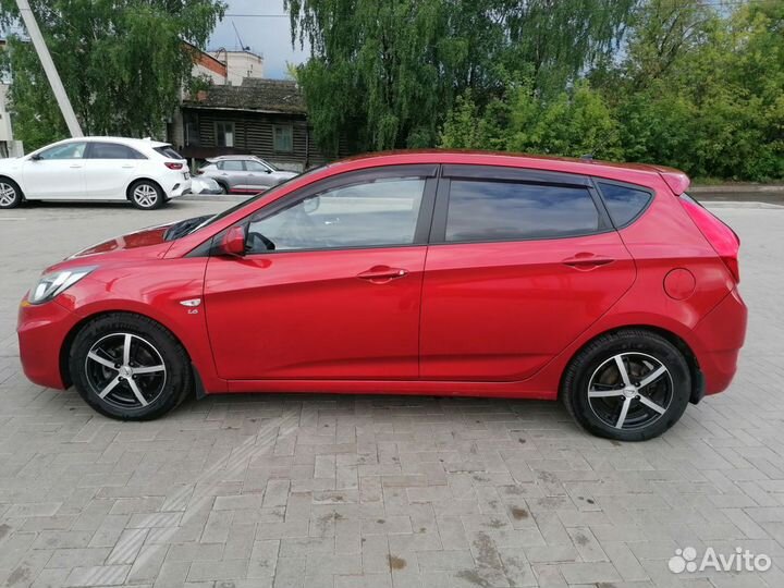 Hyundai Solaris 1.6 AT, 2012, 114 000 км