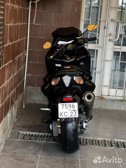 Yamaha t max