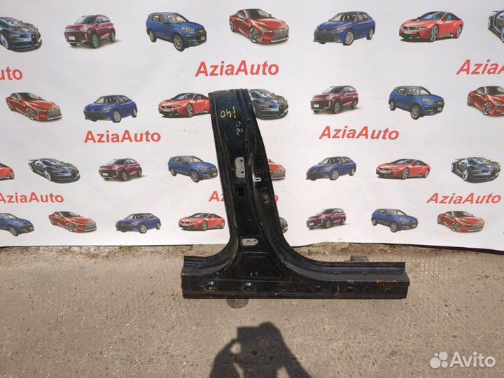 Центральная стойка кузова правая Hyundai I40
