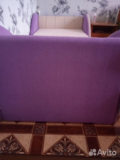 Кровать для девочки в виде кареты