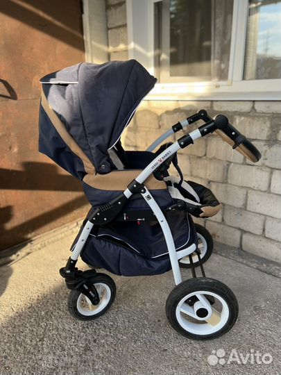 Коляска детская 3 в 1