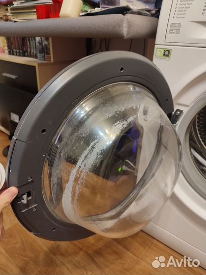 Стиральная машина Hotpoint Ariston на запчасти