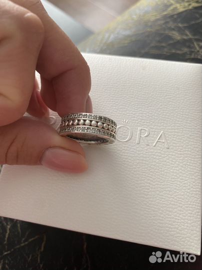 Серебряное кольцо pandora