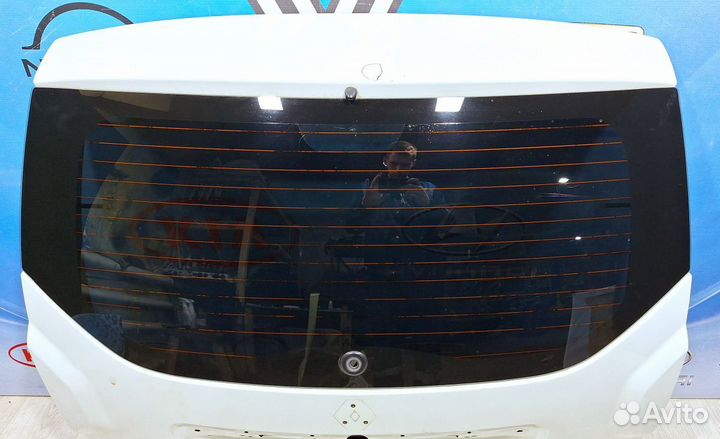 Стекло двери багажника renault duster