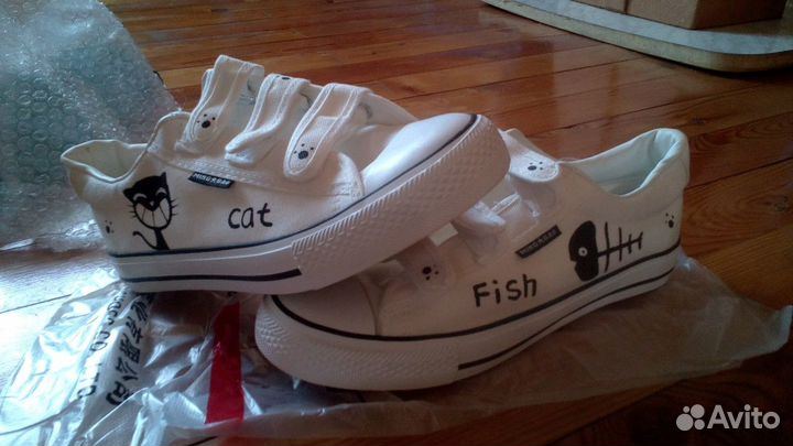 Продам кеды