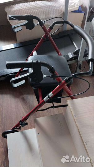 Ходунки для инвалидов