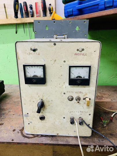 Зарядное устройство для акб СССР