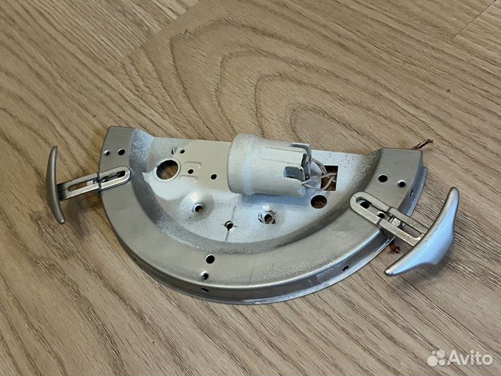 Светильник настенный без плафона 24х12 см