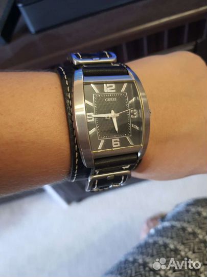 Часы наручные Guess, оригинал