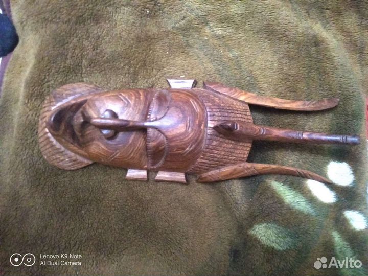 Маска деревянная ручная работа